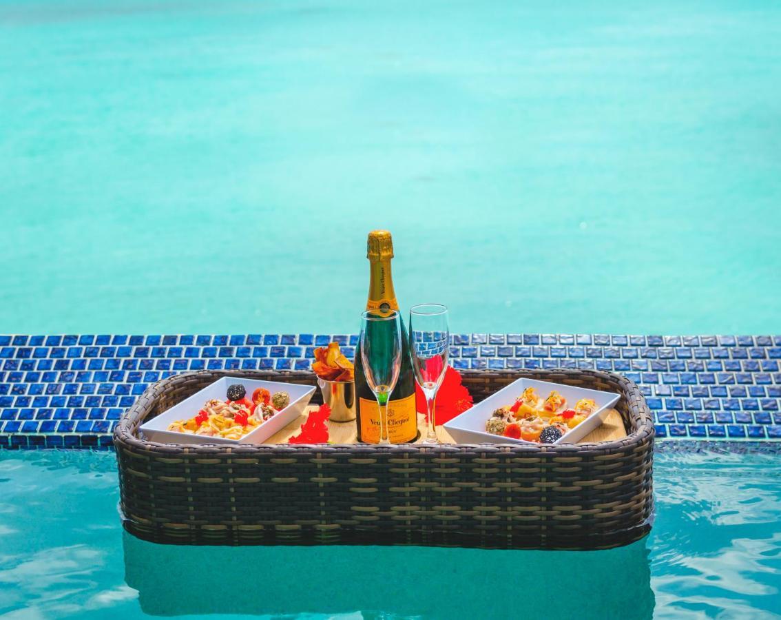 Cocos Hotel Antigua (Adults Only) Bolands Bagian luar foto